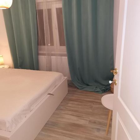 Bloom Box Apartments Craiova Eksteriør bilde